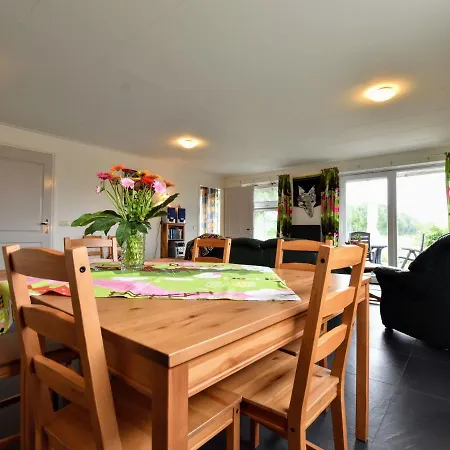 Spacious Holiday Home With Shared Swimming Pool And Stunning Views * Rekken