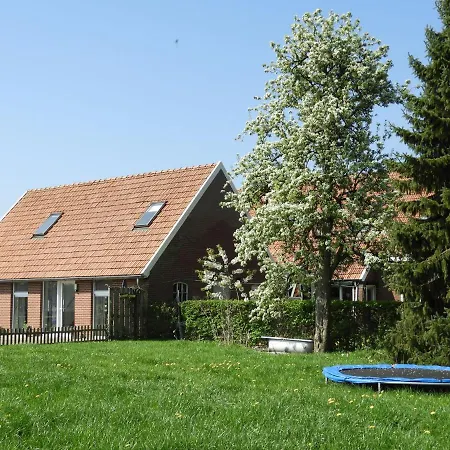 Spacious Holiday Home With Shared Swimming Pool And Stunning Views * Rekken