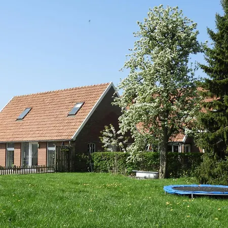 Spacious Holiday Home With Shared Swimming Pool And Stunning Views * Rekken