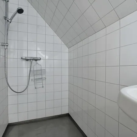 בית נופש Spacious Holiday Home With Shared Swimming Pool And Stunning Views